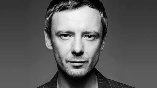 Radio Interview: Nikki Bedi with John&nbsp;Simm