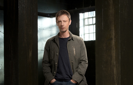John Simm discusses his new role in BBC America’s ‘Intruders’ …and reveals his Elvis fandom.