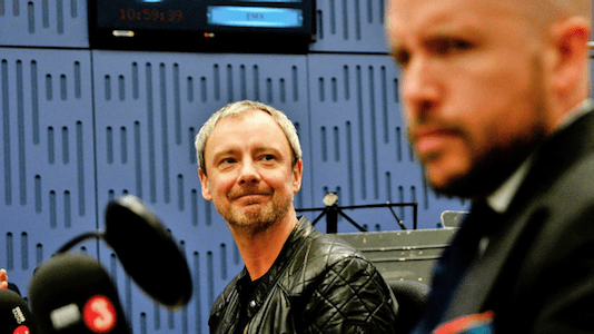 Interview: John Simm on Loose Ends with Clive Anderson and Tom&nbsp;Allen