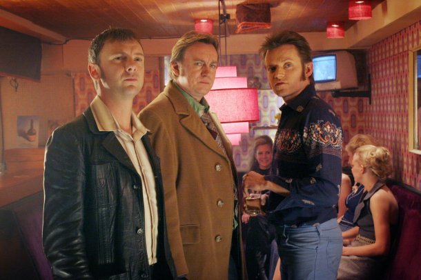 Simm as the time-travelling DI Sam Tyler, with co-stars Philip Glenister and Marc Warren, in Life On Mars | Photo: Handout Simm as the time-travelling DI Sam Tyler, with co-stars Philip Glenister and Marc Warren, in Life On Mars | Photo: Handout